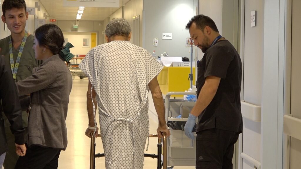 Analizan nueva normativa que consagra el cuidado como un derecho social en Chile